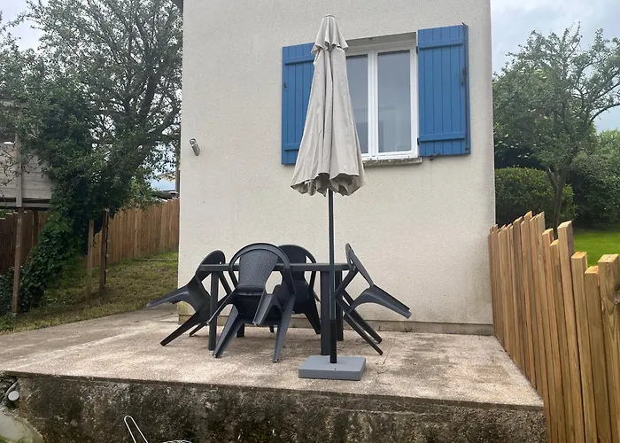 L Ermitage 4 Couchages Avec Terrasse Et Jardin, A 7 Kms De Metz *